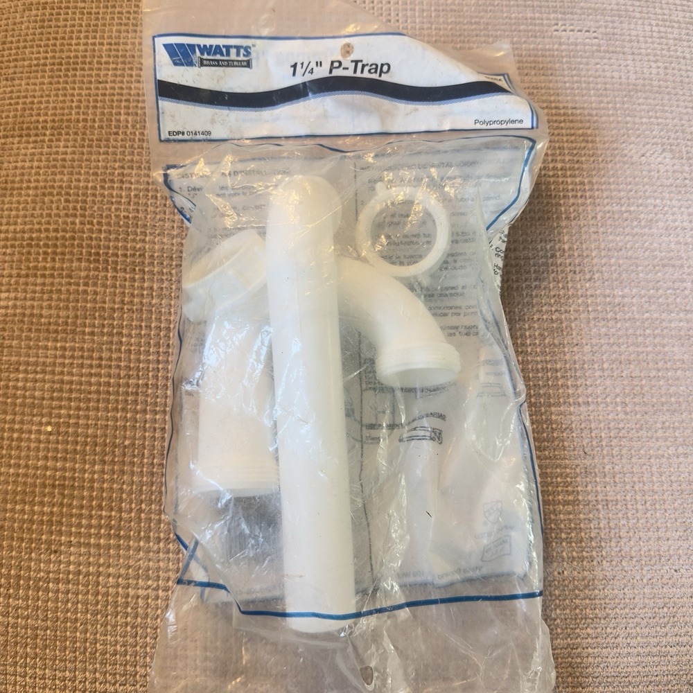 WATTS Polypropelene Plastic P-Trap 1-1/4"‎ New in Package